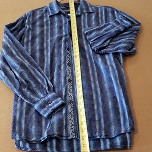 SALE!! TOMMY BAHAMA Beachy Blues Shirt